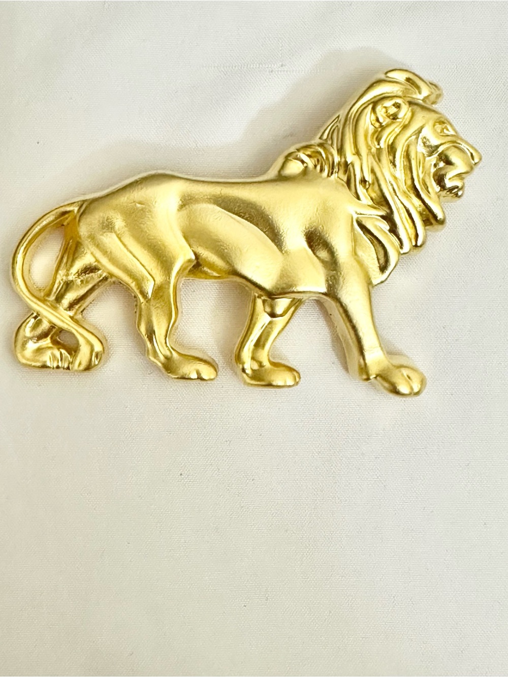 Vintage Gold Plated Gold Lion Brooch (Heavy)